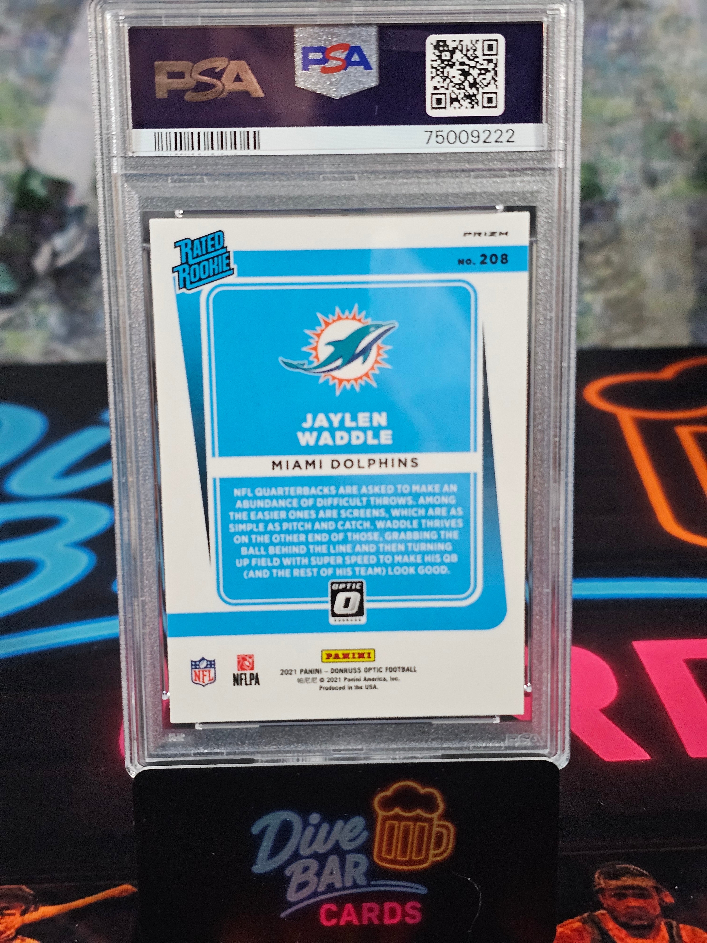 Jaylen Waddle 2021 Autographed Rookie Card - Gem Mint Pop 1 Signed Dolphins Card